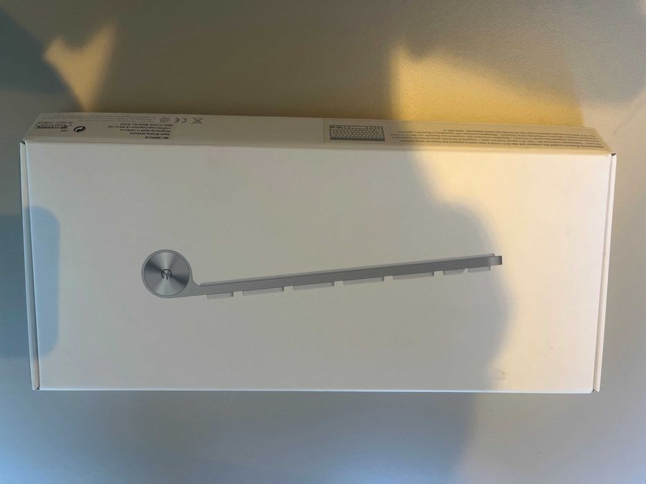 Apple Magic Keyboard - Português (MC184PO/B)