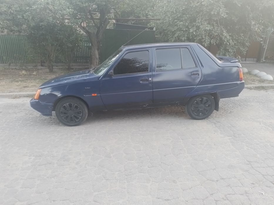 Продам ЗАЗ - 1103.  1.3L.