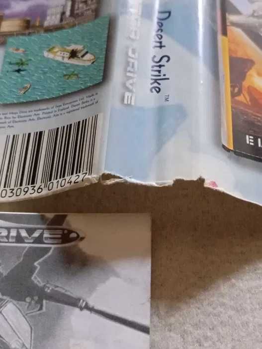 Capa manual e selos Desert Strike