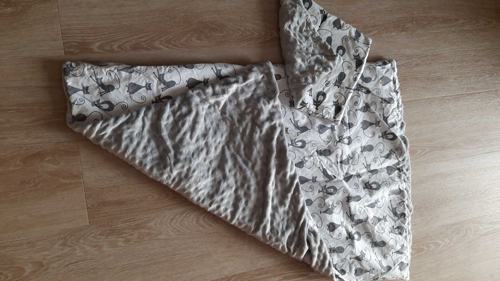 Kocyk i poduszeczka kotki