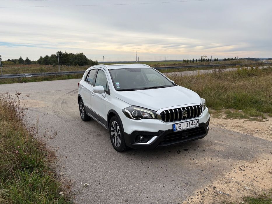 Suzuki SX4 S-Cross Suzuki SX4 S-Cross