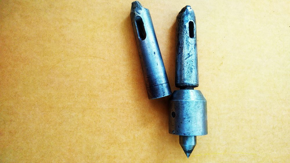 Інструмент для токаря