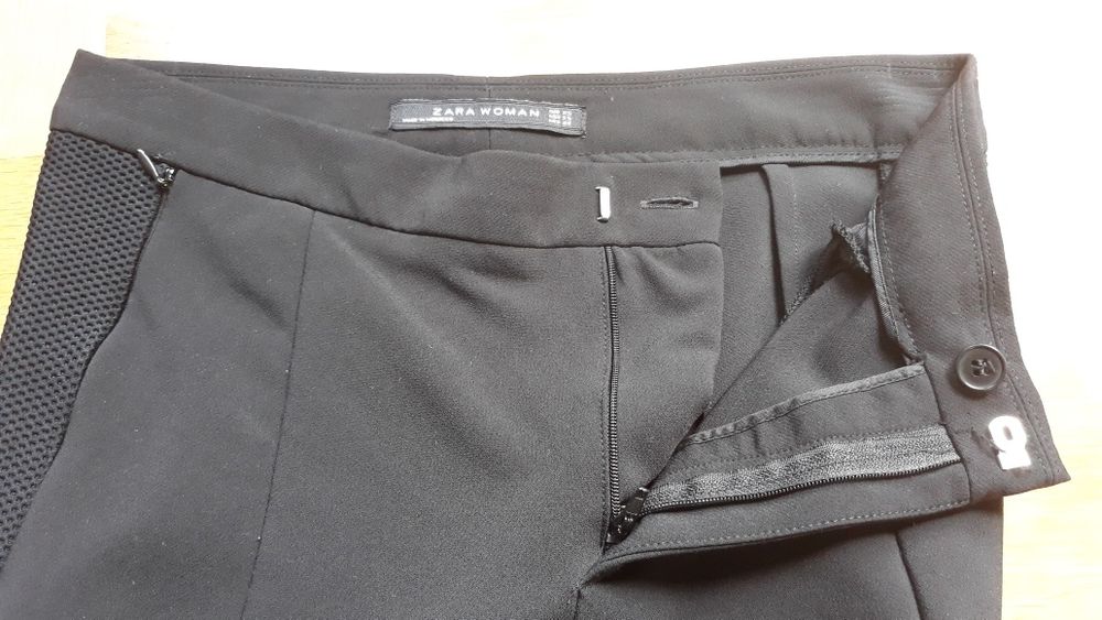 Czarne ciepłe legginsy joggersy ZARA, XS