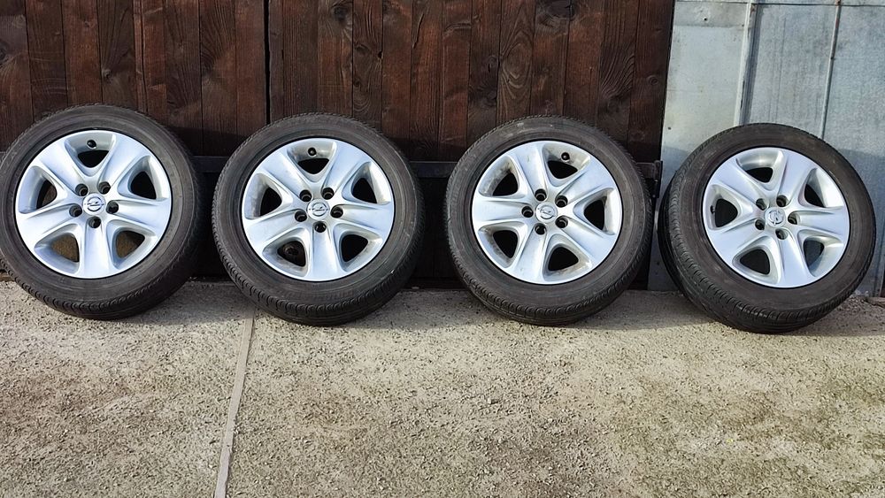 Диски з колесами ЛІТО Opel Zafira 5/110/16 структурні з ковпаками