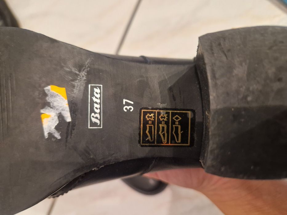 Шкіряні жіночі черевики