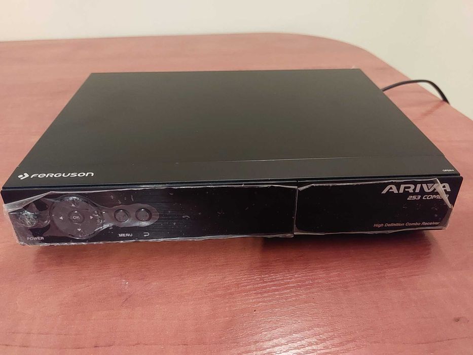 Tuner telewizyjny Ferguson Ariva 253 combo