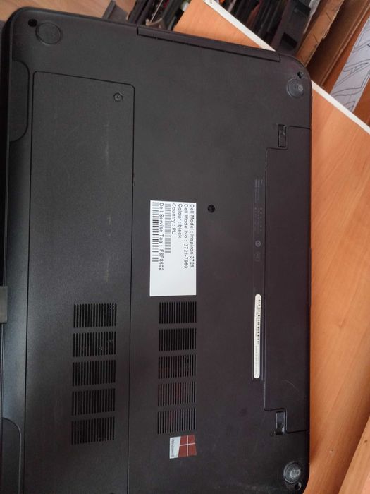 laptop dell inspiron 3721 uszkodzony