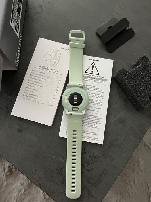 Garmin Vivomove Sport