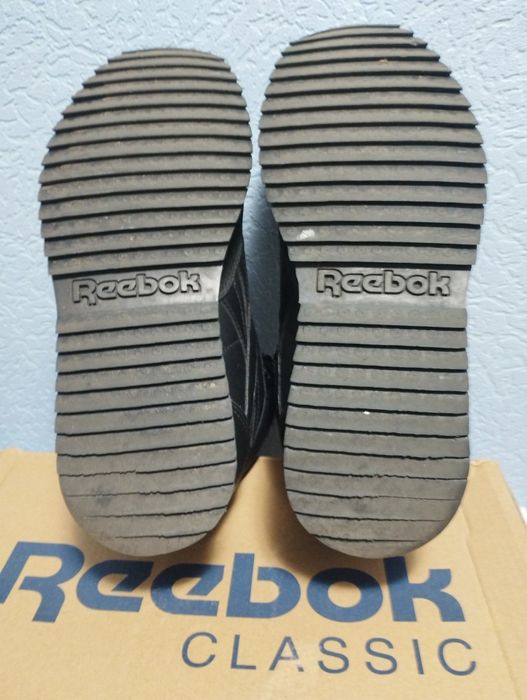 Зимние ботинки Reebok 42р.