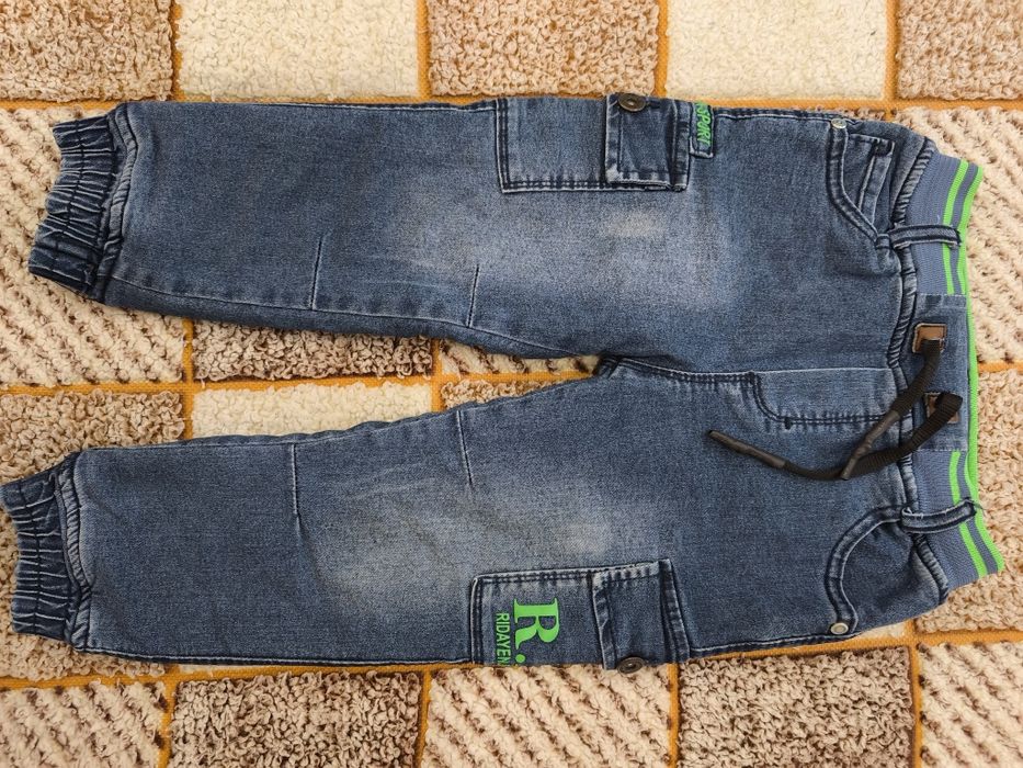 Утепленні джинси для хлопчика,4р.