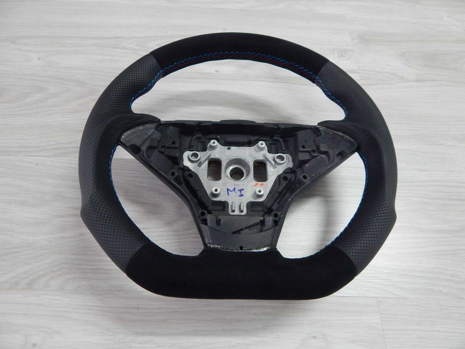 BMW E60 E61 E63 - kierownica Sport M-Pakiet Alcantara palona przycisk