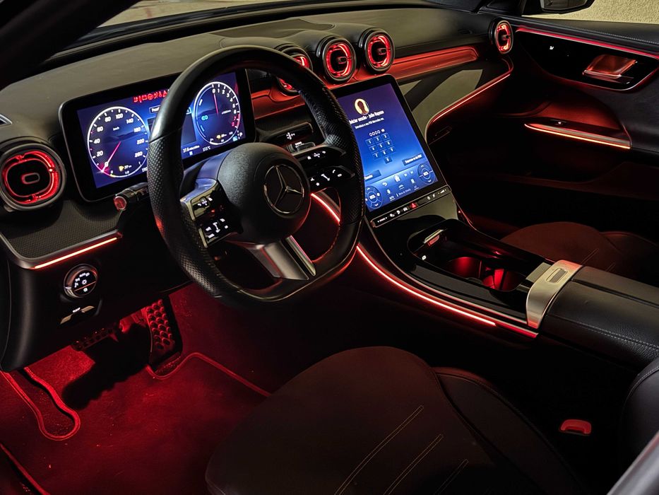 Mercedes-Benz C300e AMG • Garantia Oficial + 2 Anos • + 100km Elétrico