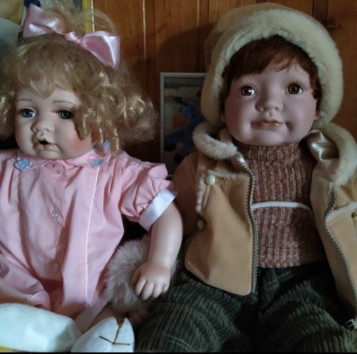 Фарфоровая кукла