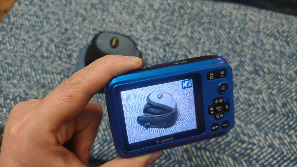 Цифровий фотоапарат Canon PowerShot A495 (PC1470) + SD-карта на 4 Гб / ремонт / запчастини