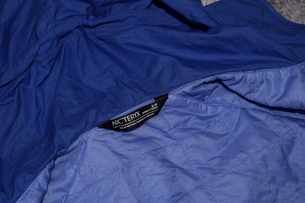 Arcteryx Atom SL Hoody (Женская Куртка Пуховик Арктерикс lt ar gtx )