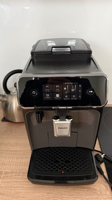 Ekspress Philips EP 2334 LATTE GO