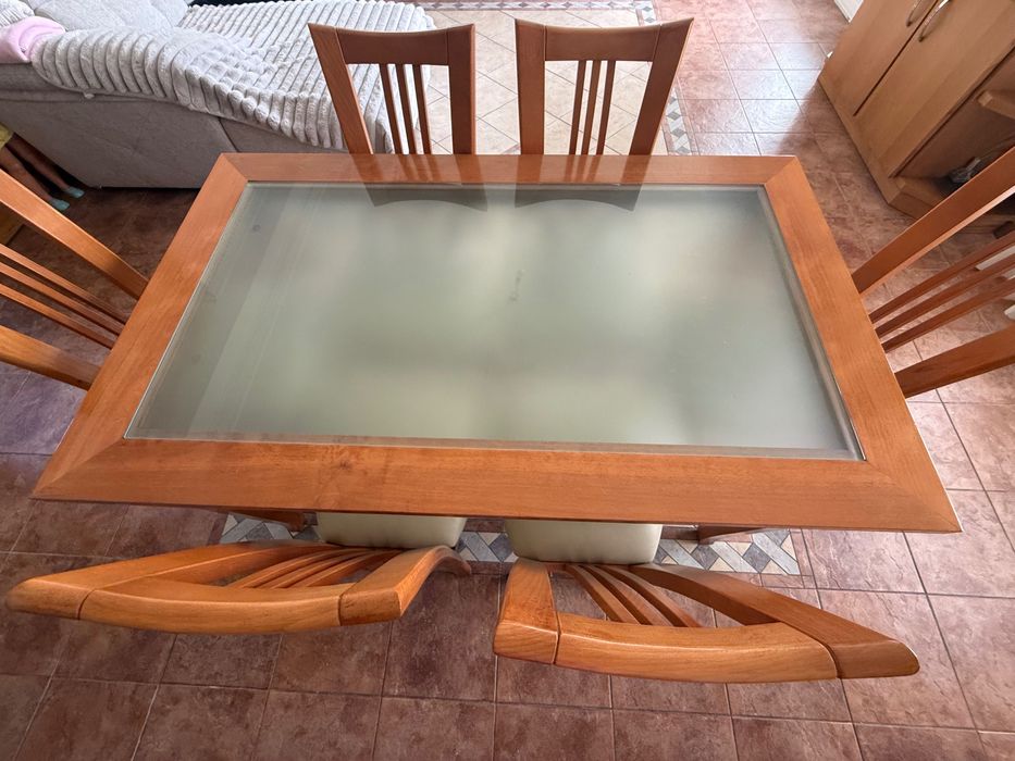 Mesa de jantar como nova