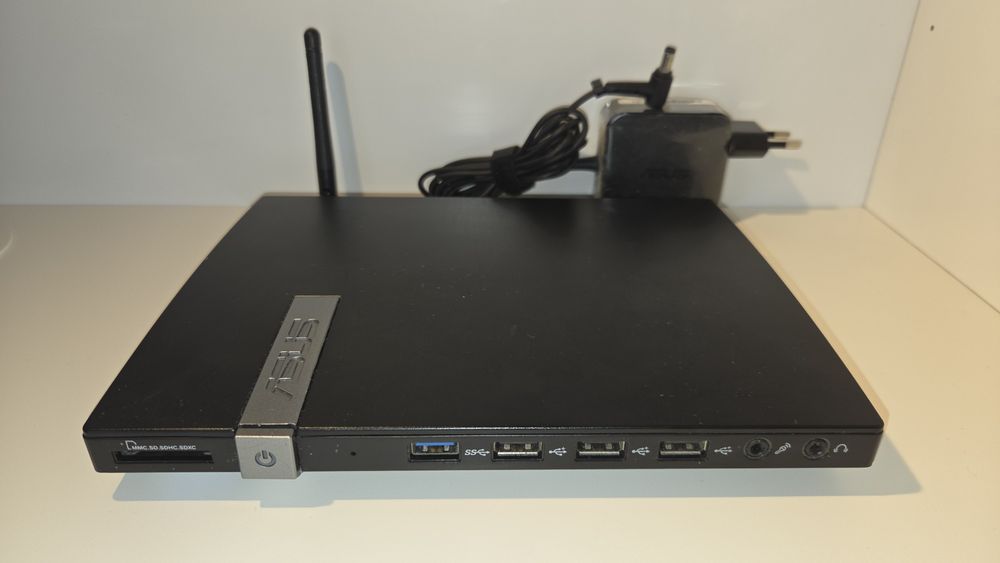 Asus EeeBox EB1036