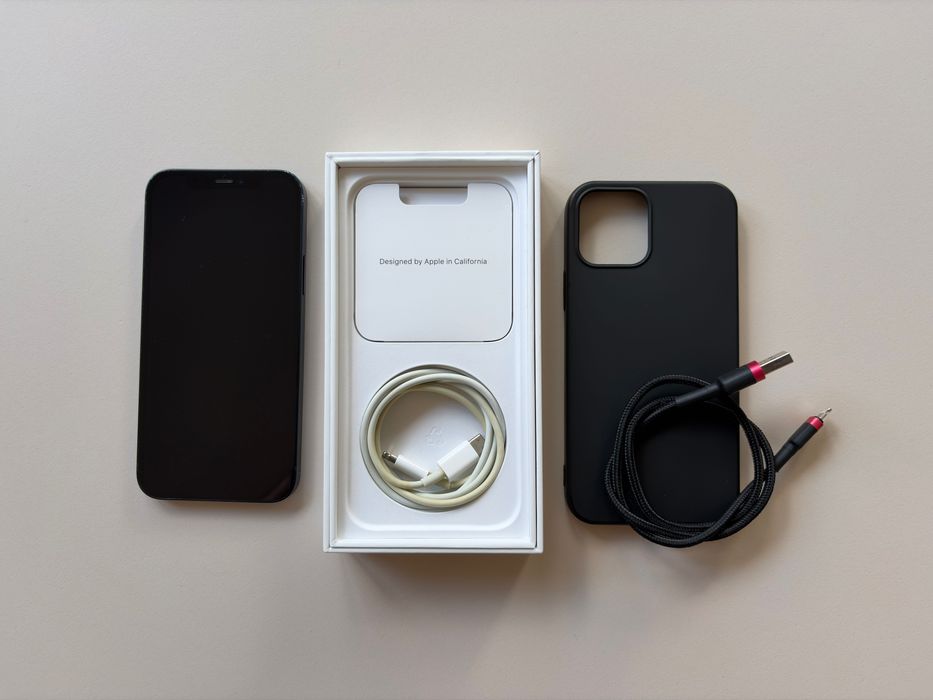 iPhone 12 64 GB Black