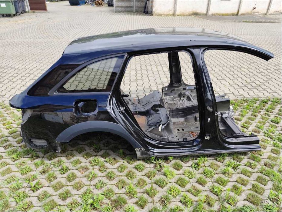 Четверть Audi A4 B9 Lift крило кузов рестайл разборка