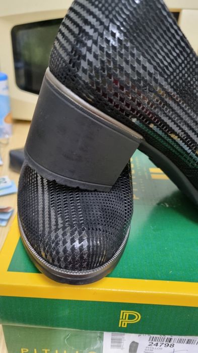 Sapatos de senhora novos