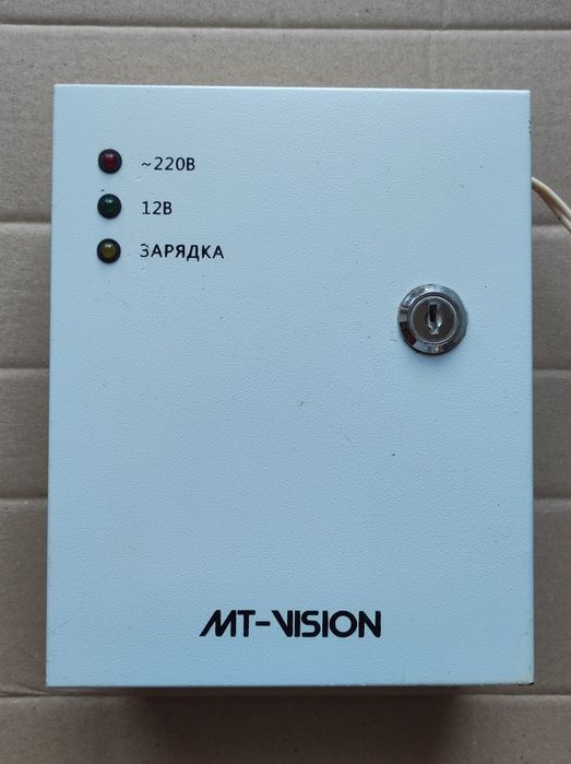 Импульсный блок бесперебойного питания 12в 3а.