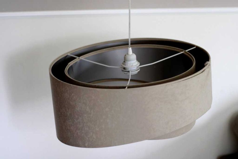 Żyrandol beżowy beż okrągły na lince 1xE27/60W/230V