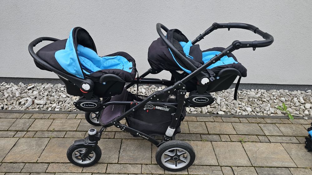 Wózek bliźniaczy rok po roku twinni babyactive