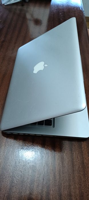 MacBook Pro 13 i5 16GB RAM 1TB Monterey Bateria Nova