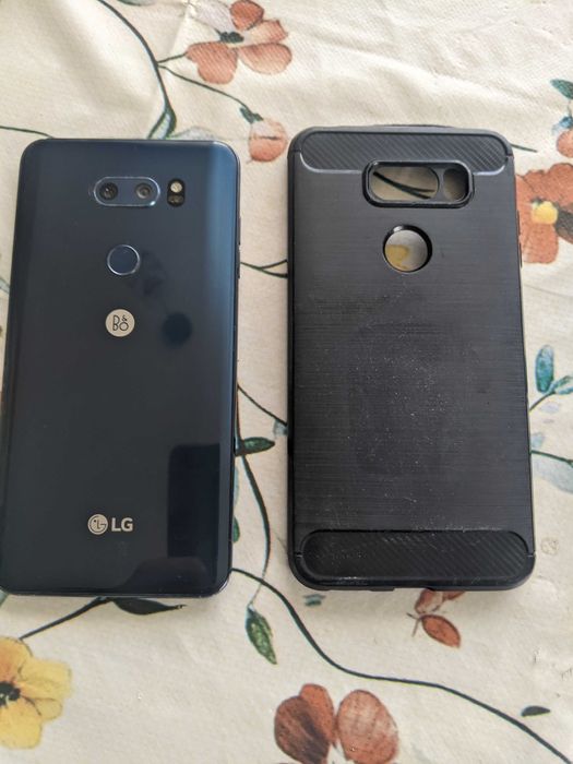 Telefon muzyczny LG V30