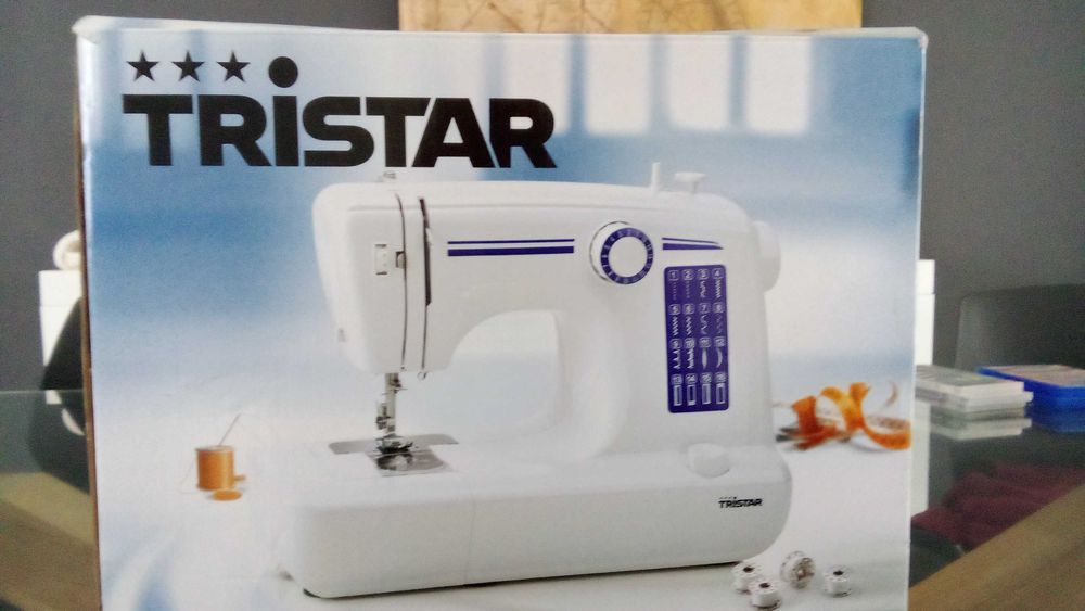 Máquina de Costura TriStar como nova