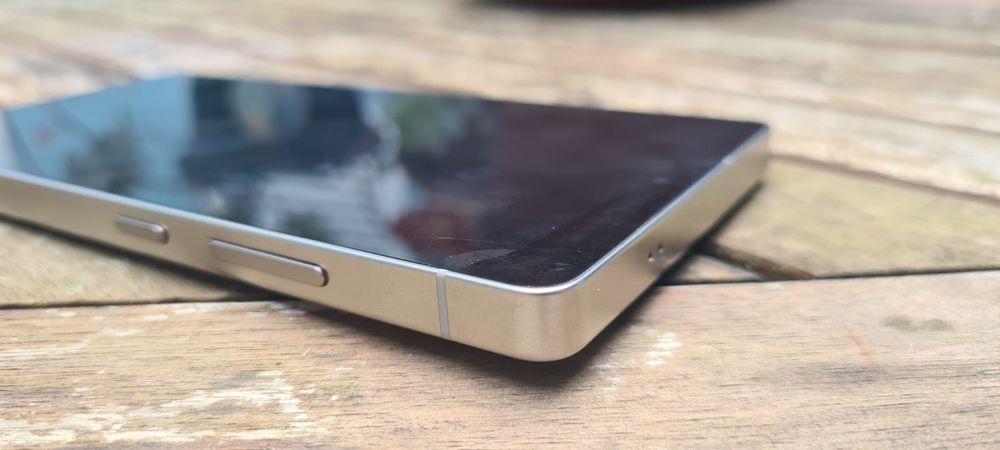 Samsung Galaxy S25 Ultra 512GB – Cinza Titânio – IMACULADO