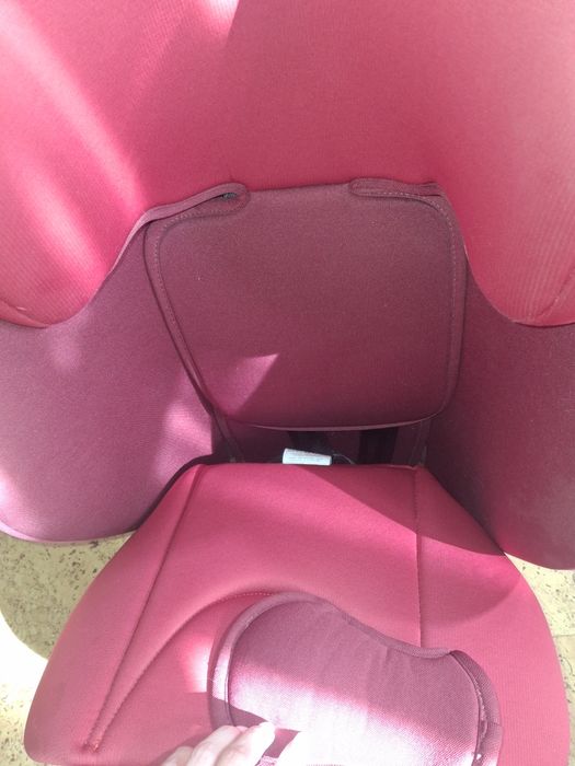 Продам авто кресло Maxi Cosi Titan