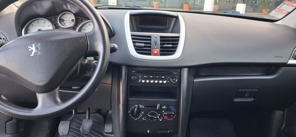 Peugeot 207sw  1400 cilindrada