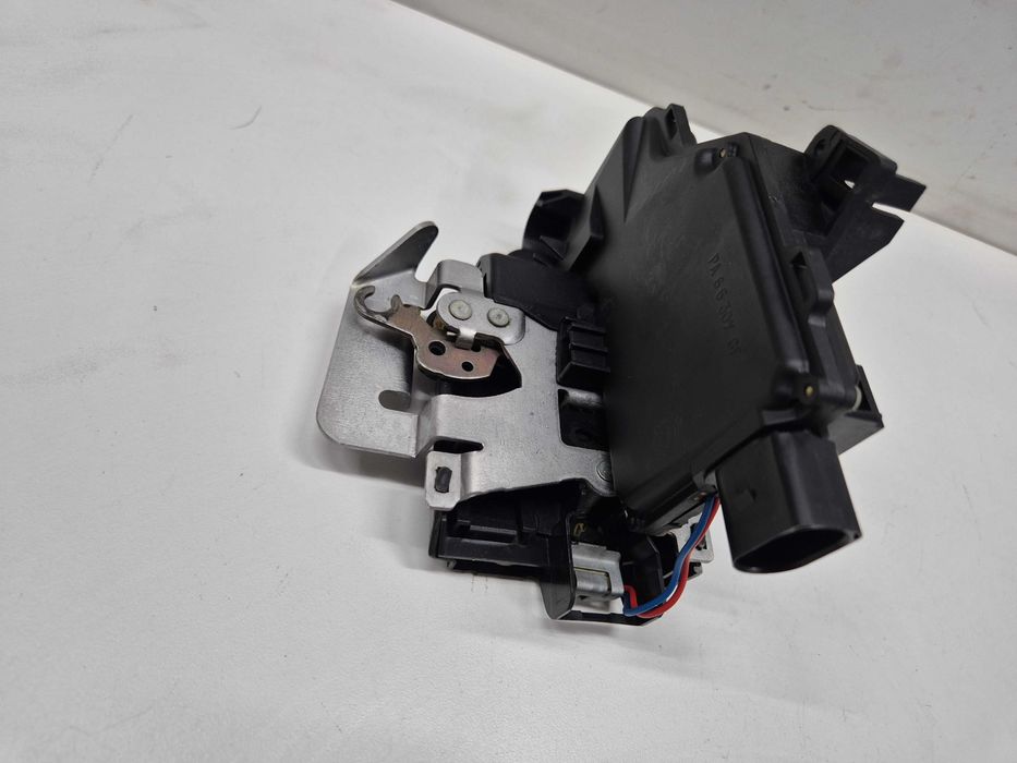 audi a6 c5 a4 b6 zamek drzwi prawy przód przedni prawy pasażera 7pin