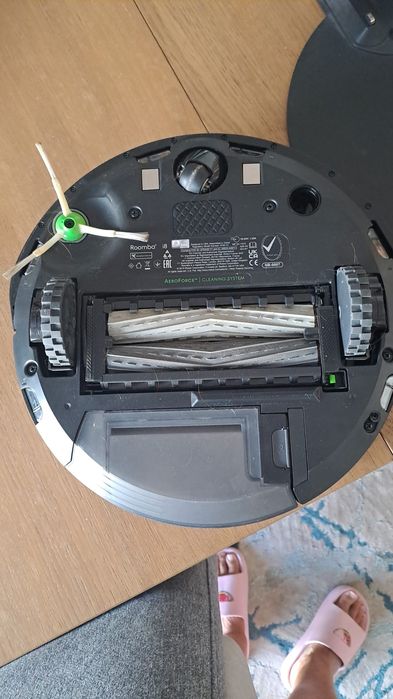 Robot aspirador Roomba I8
