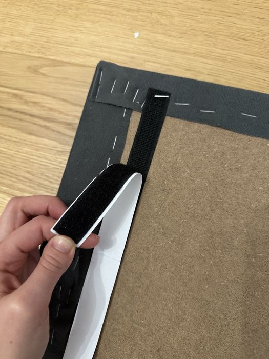 Panel welurowy scienny ciemno szary na taśmę dwustronną pikow 60x40cm