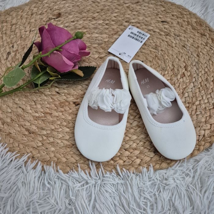 H&M * nowe * balerinki * Białe 23