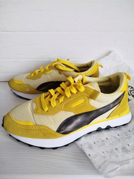 Снікерси Puma Rider FV Pikachu у лімітованому виданні. Кросівки 39 р