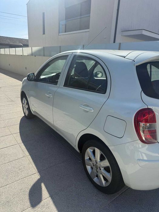 Nissan Micra 2013 – Edição Especial 30 Anos | Apenas 75.000 km | Branco Pérola