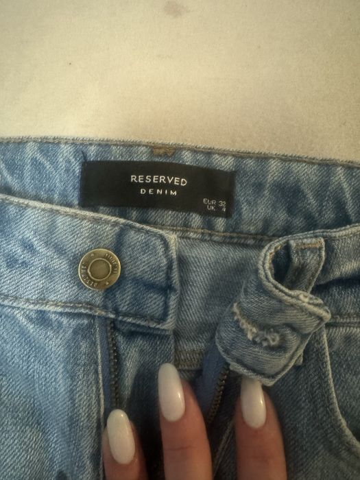 Продам Джинси reserved