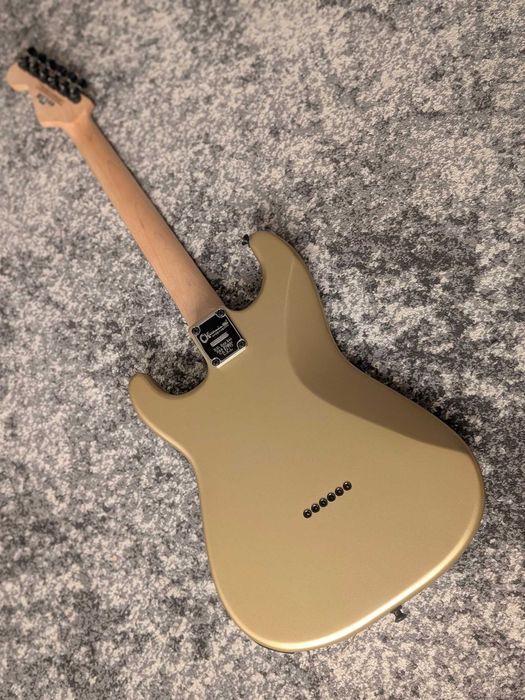 Charvel Pro-Mod So-Cal Style 1 HH HT E  + DiMarzio (Made in Mexico)