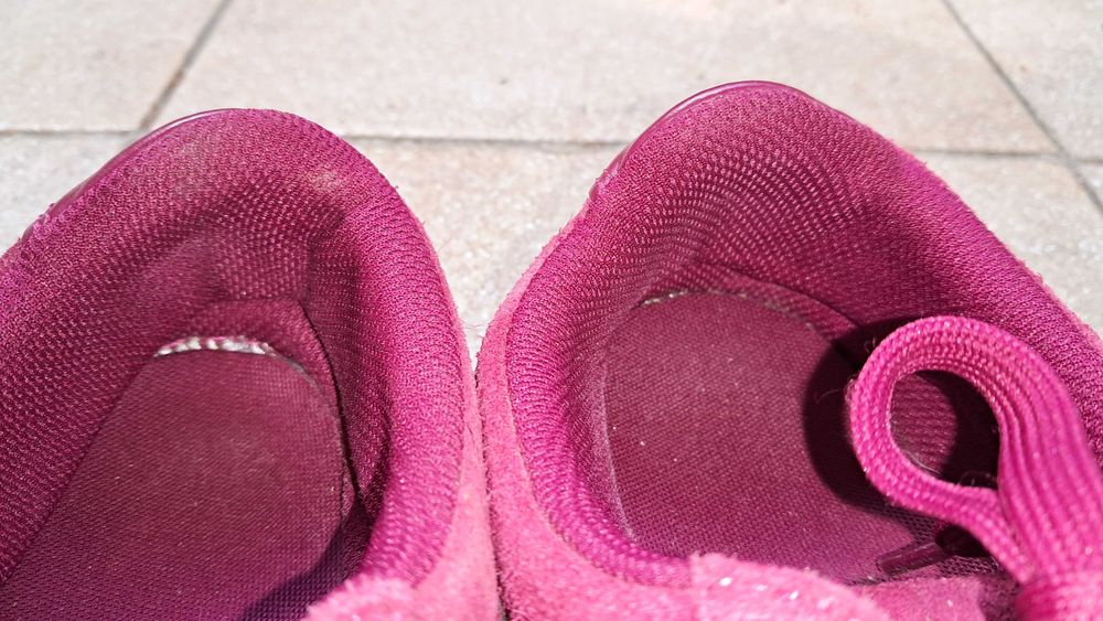 Buty Puma zamszowe bordowe