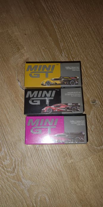 Mini GT bbr kaido house  novos e Selados