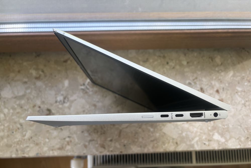 Hp EliteBook 845 g8 Ryzen 7 PRO 5850u Ram 8gb 256gb 14” FHD IPS