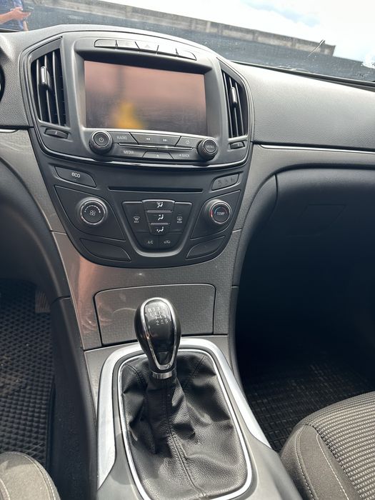 Продам Opel  Insignia 2014 рік