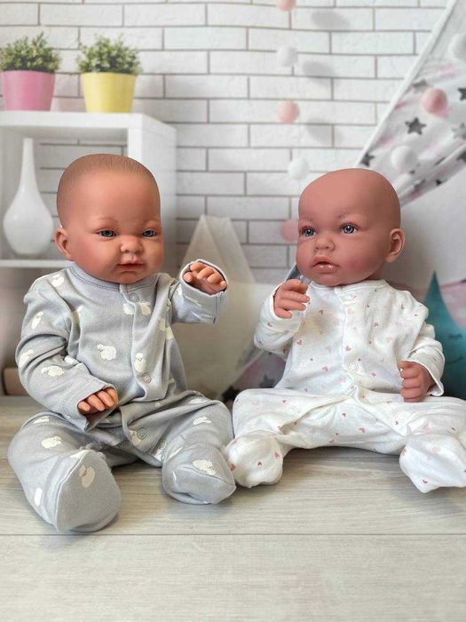 Лялька кукла пупс реборн Марина Пау Лоренс в одязі, 45 см