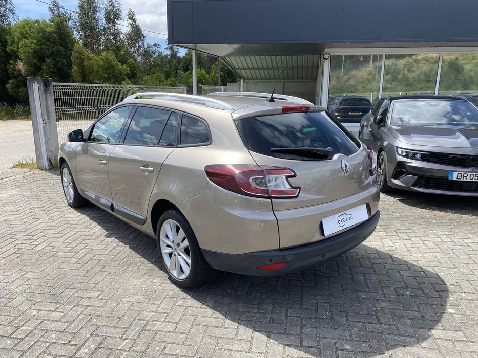 Renault Megane 1.5 dci 110cv + GPS + Nacional
