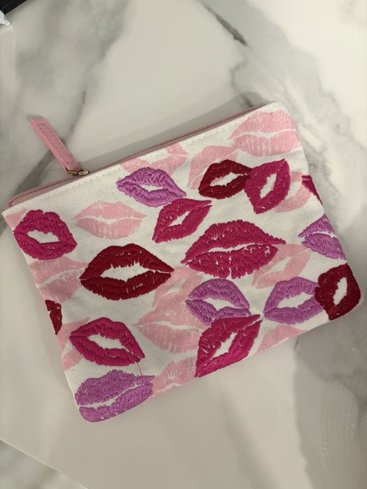 Косметичка Dior Clarins