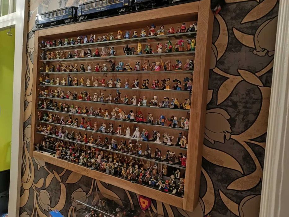 Potężna witryna na figurki LEGO lub inne kolekcje
